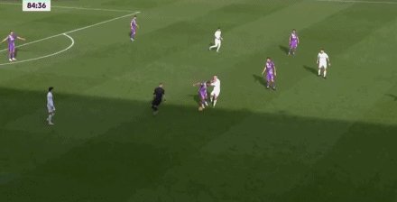 1645956673038046092.gif 2.gif