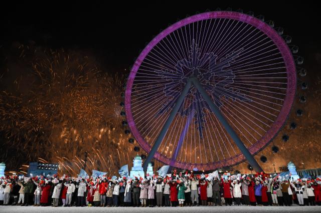 1738980587829050541.jpg (亚冬会)第九届亚冬会开幕式举行+XxjpseC008092_20250207_PEPFN0A001.jpg