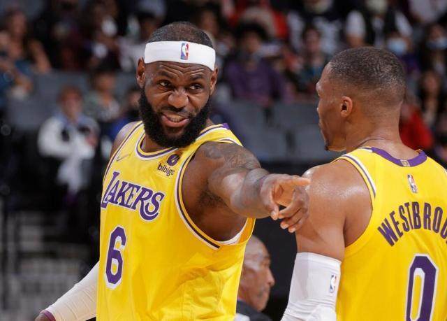 完美世界电竞官网-詹皇脚踝伤势已彻底恢复 常规赛蓄力季后赛爆发？